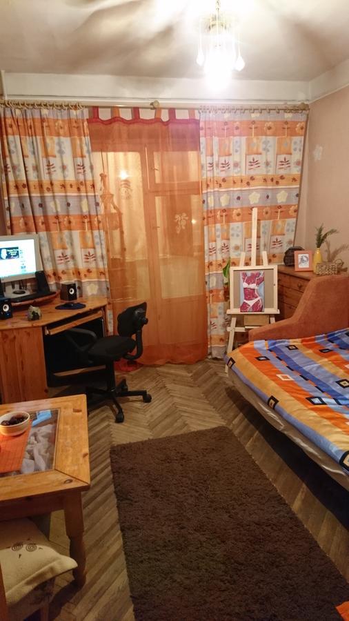 Comfortable Isolated Turnkey Room Near The Subway And The International Exhibition Center Kyjev Exteriér fotografie